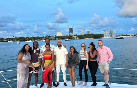 Enjoy Miami : Sea Ray 52 Yacht - Big Discounts! Inquire Now for the Be