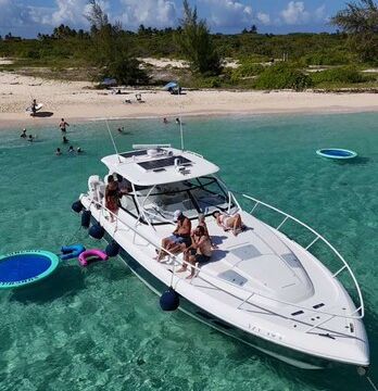 Intrepid powerboat great for island hoping in comfort