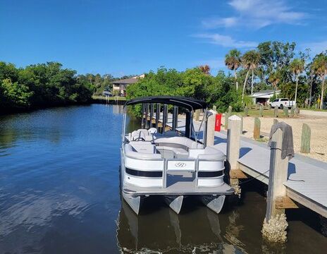 Manatee River Boat Rentals and Water Sports – 2025 Bentley 22' Tritoon