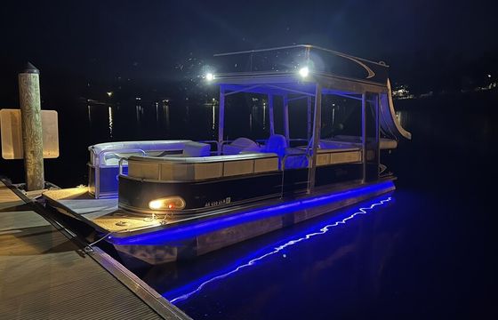 24' Tahoe Double Decker — Slide, Shade & Fun