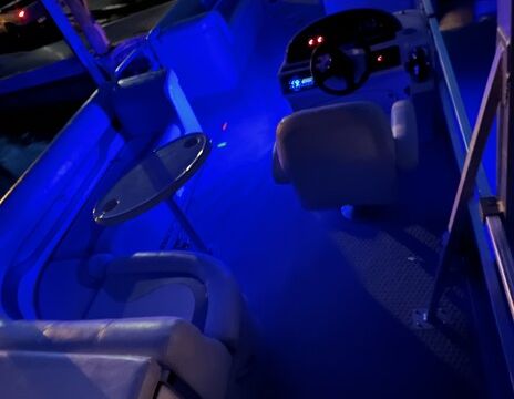 24' Tahoe Double Decker — Slide, Shade & Fun