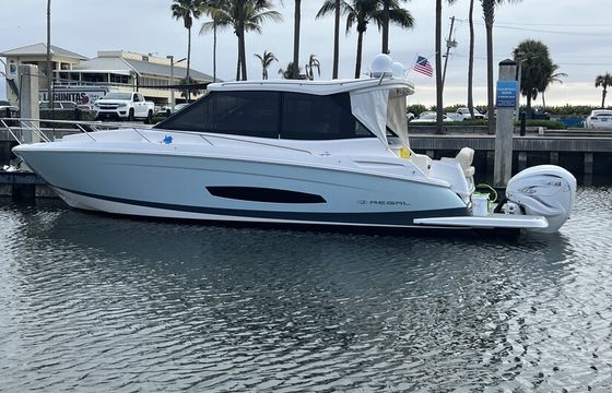 Spend a fantastic day / evening on the water for any occasion!