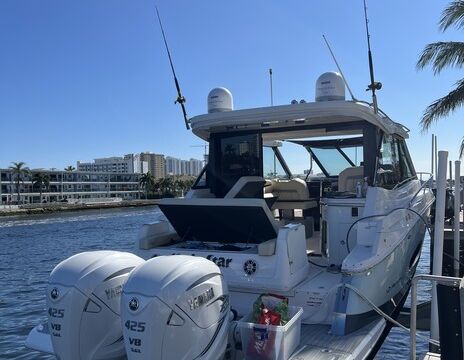 Spend a fantastic day / evening on the water for any occasion!