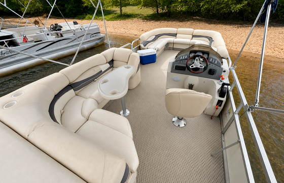 14 Passenger Bennington Pontoon Gas Included