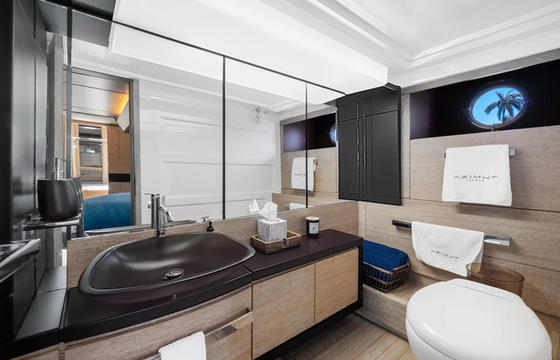 64ft Azimut Luxury Yacht Charter