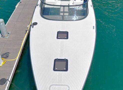 55’ Van Dutch Luxury Yacht | Newport Harbor, Coast, Catalina Charter