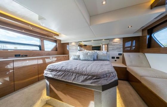 Boca Modern Luxury Yachting