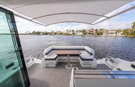 Boca Modern Luxury Yachting