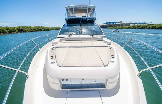 62ft 2023 Pearl – Ultra-Luxury Modern Yacht Experience