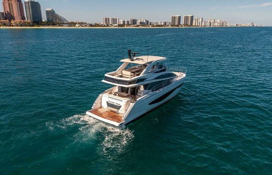 62ft 2023 Pearl – Ultra-Luxury Modern Yacht Experience