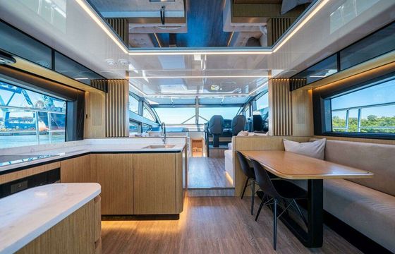 62ft 2023 Pearl – Ultra-Luxury Modern Yacht Experience