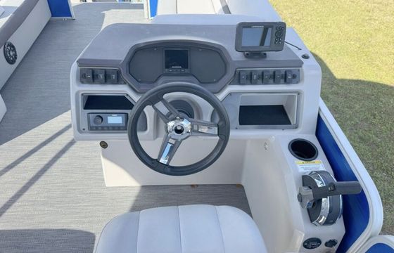 Tritoon Boat Rental – Explore Tampa Bay in Style