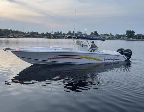 35 Foot Powerboat Fort Myers, Cape Coral, Bonita, Sanibel, Captiva