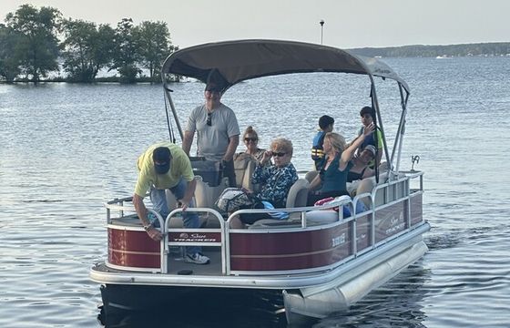 NEON MOON PONTOON CRUISE (2025 SUNTRACKER)