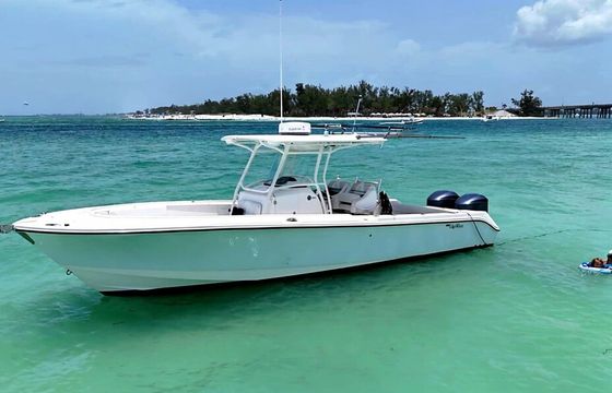 32' Edgewater Center Console — Twin Yamaha 300s | Fishing &amp; Cruising