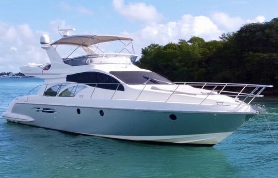 Gorgeous Azimut 55' Flybridge, Haulover sandbar access