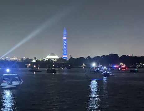 37' Luxury Private Yacht - Washington DC Potomac Boat Tours