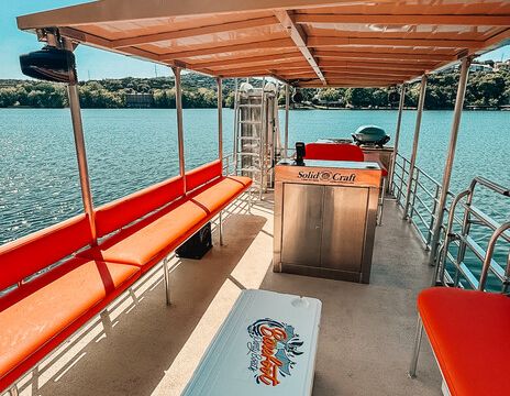24-Person Tiki Pontoon with Waterslide and Grill – Lake Austin