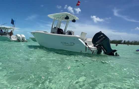 23' Robalo — Sandbar to Offshore Escape