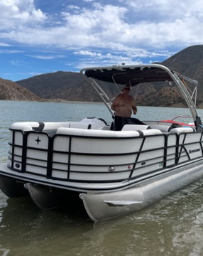 2022 Luxury Pontoon Boat 15 passenger