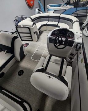 2022 Luxury Pontoon Boat 15 passenger