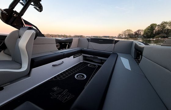 Brand-New MasterCraft NXT24 - Wake Surf Boat Rental - Free Delivery