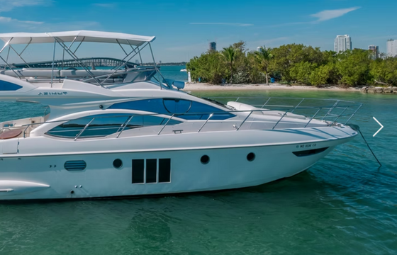 Italian Luxury Azimut Yachts - Best Miami Ocean Living, DJ parties,fun