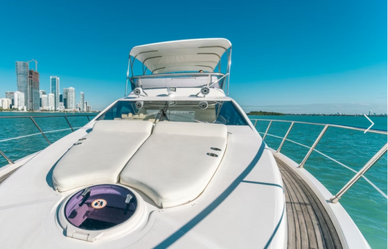 Italian Luxury Azimut Yachts - Best Miami Ocean Living, DJ parties,fun
