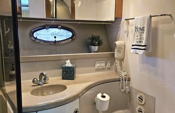 Searay 50 Ft Flybridge 
FREE HOUR WEEKDAYS 4hrs +