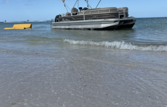 24’ party barge  dolphins, seashells, and private islands for up to 6