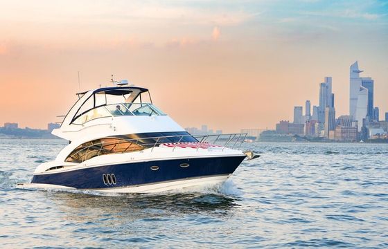 “Cruisers Yachts 447 – Where Relaxation Meets Luxury”