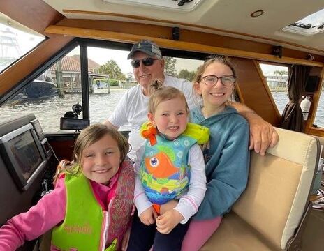 28' boat for Dolphin, sunset & Siteseeing Cruise in  Orange Beach, AL!