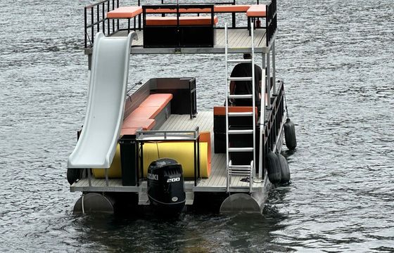 Lake Austin Longhorn Party Boat w/Waterslide