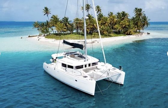 Experience aboard a luxurious 50 catamaran. Ft. Lauderdale