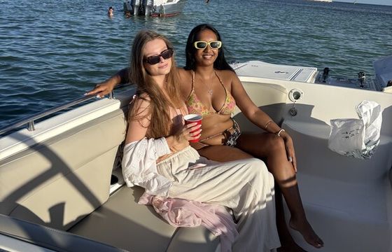 Spacious 27ft Miami Catamaran – Perfect for Groups, Parties, Sunsets