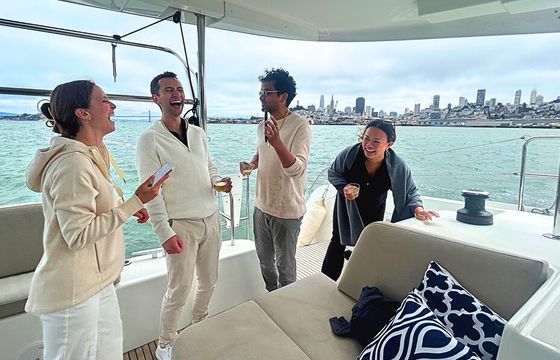 42' Luxury Catamaran – Private San Francisco Bay Charters for 12