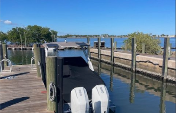 Cobalt R8 Bowrider – Luxe Coastal Experience w/ Captain