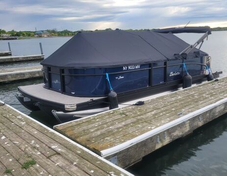12 person Pontoon Boat, seneca, keuka, canadaguia