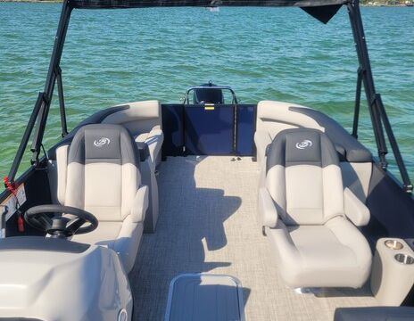 12 person Pontoon Boat, seneca, keuka, canadaguia