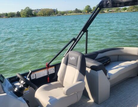 12 person Pontoon Boat, seneca, keuka, canadaguia