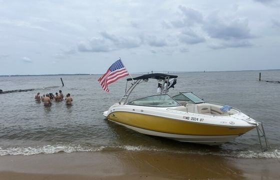 24’ Chaparral sport boat with open bow