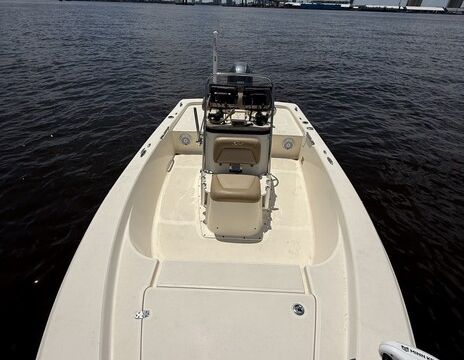 Coastal Calm: Four-Person Fishing and Leisure Vessel
