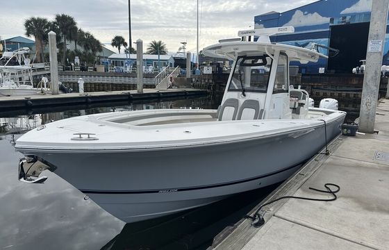 Regulator 31 with Captain for Hire