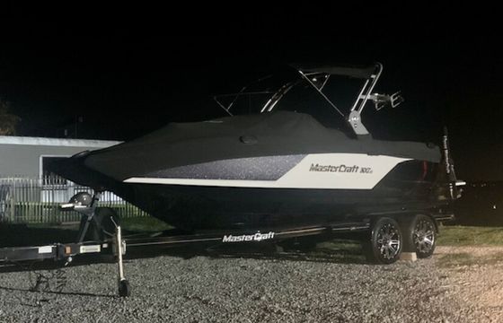 Mastercraft - Do Everything Watersports Boat