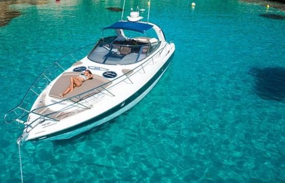 Our lovely 42 Cranchi 42'