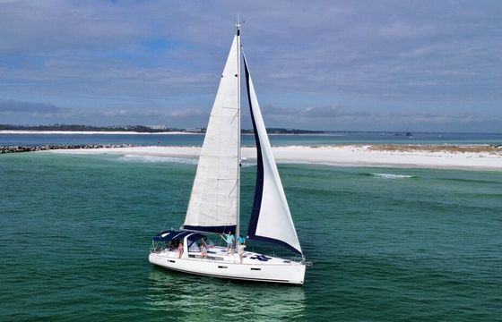 47’ Beneteau Sailing Adventure with Dolphin Sightseeing