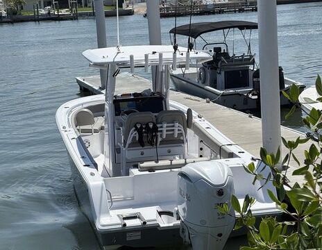 Cruise on Sportsman 232 Open