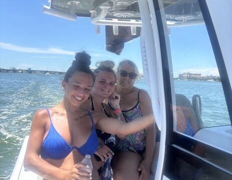 Cruise on Sportsman 232 Open