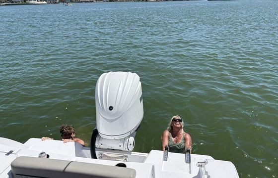 Cruise on Sportsman 232 Open