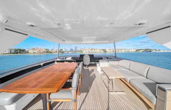 Sleek 88 Princess (With Jacuzzi)